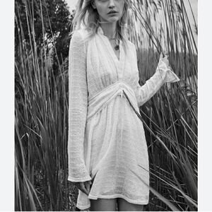 maxi long sleeve sequin dress Ever-Pretty Double V Neck Leaf with Ruffle Sleeves chinese_wedding back fastening for a Mermaid Wedding Dresses – Size:5 (XL)